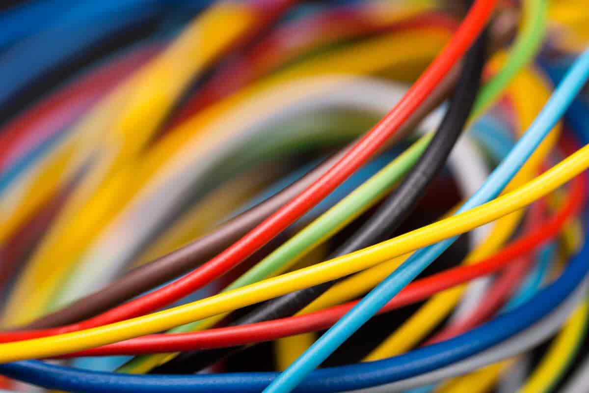 شراء أنواع الكابلات الكهربائية وما الفرق بين الاسلاك و الكابلات 